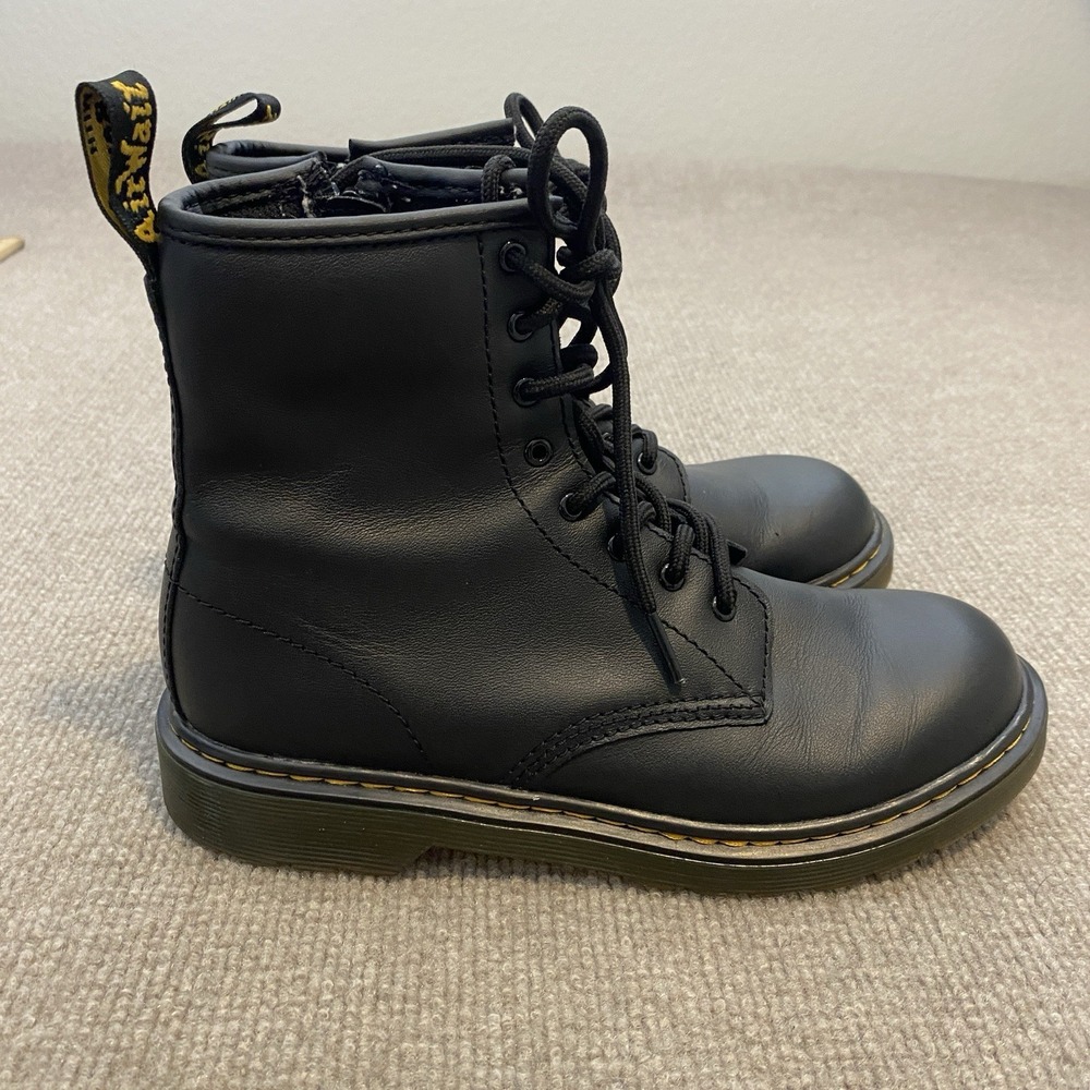 Dr. Martens 1460 Boots Womens 6 Mens 5 Black Leather Ankle Combat Zip Lace Up